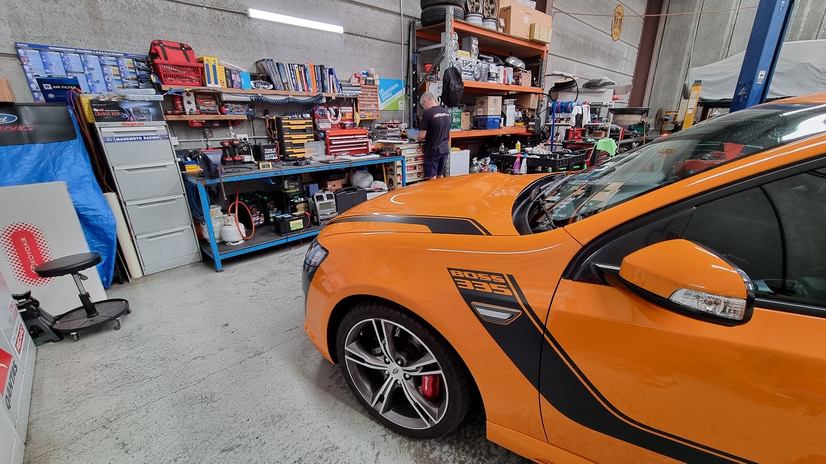 Grand Sport Auto Electrics Workshop Gallery 03
