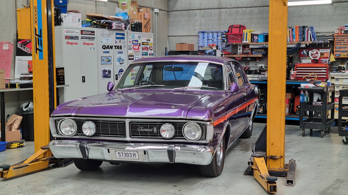 Grand Sport Auto Electrics Workshop Gallery 04